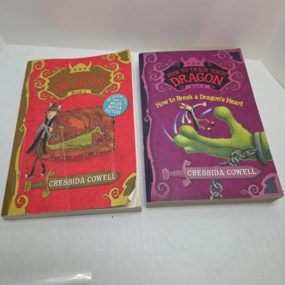 How‎ to Train Your Dragon by Cressida Cowell BOOK 1 & 8